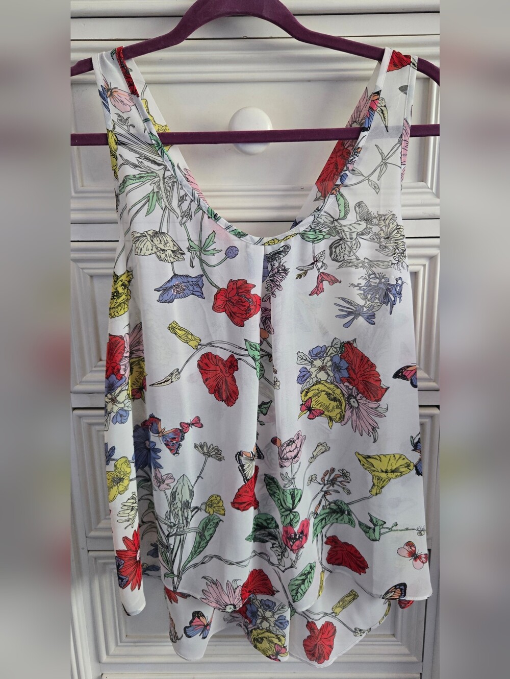 Alythea Floral and Butterfly Sheer Sleeveless Top with Bow Back Size M